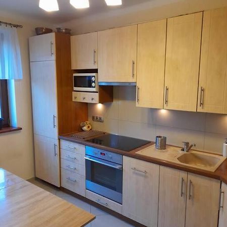 Apartamento Bronowice- Parter Domu Cracovia Exterior foto